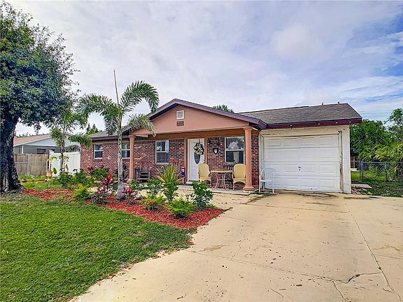 3rd image of 512 59th Avenue Dr W