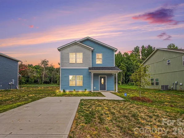 2137 Tom Sadler Rd, Charlotte, NC 28214