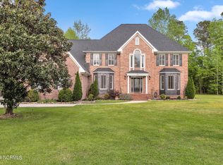 317 Harvest Dr, Jacksonville, NC 28540