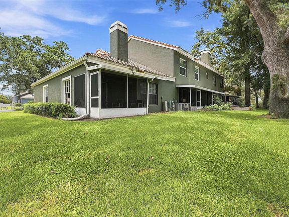 5th image of 4478 Oak Arbor Cir