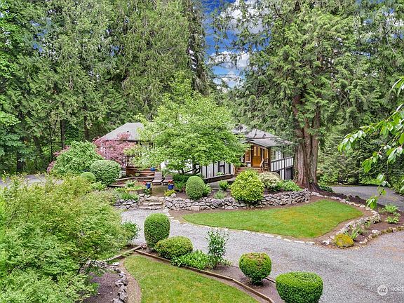 2nd image of 20640 NE 169th Place