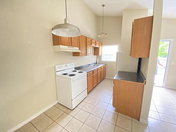 2nd image of 20 N Sheltering Oaks Dr Floor 3445