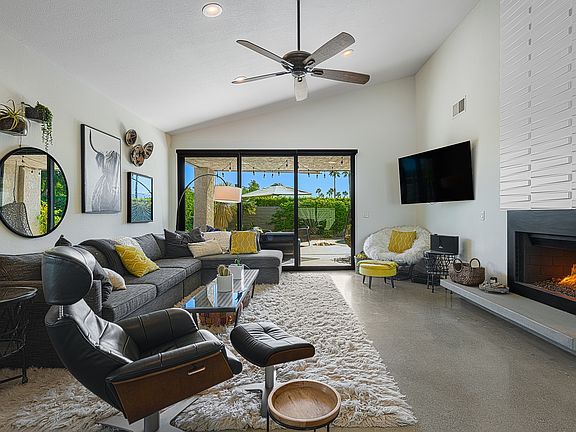 2nd image of 2868 Sundance Cir W