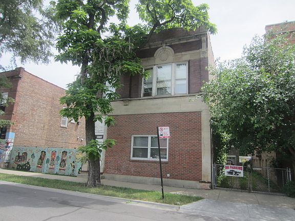2nd image of 2807 S Lawndale Ave