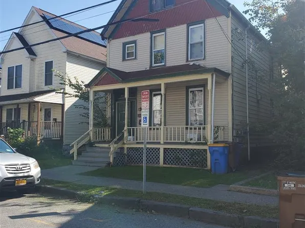 60 Van Buren St, Kingston, NY 12401