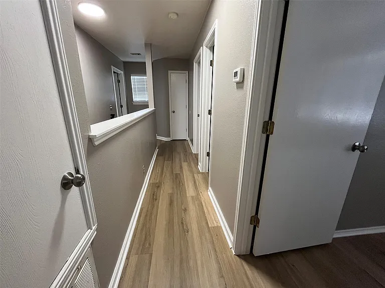 15106 Chamberlain Ct — Photo 31
