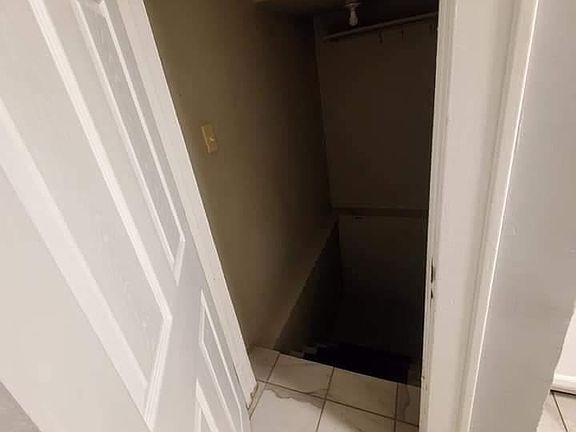 3rd image of 516 Stewart Ave #1