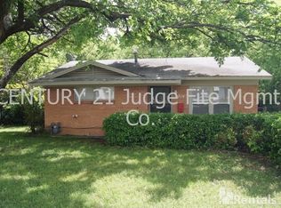 214 W Vinyard Rd, Duncanville, TX 75137