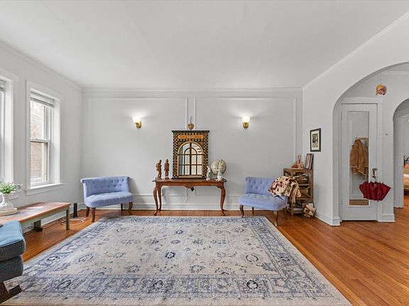 5th image of 6420 N Newgard Ave APT 1E