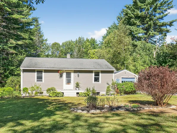 4 Orchard Road, Cumberland, ME 04021