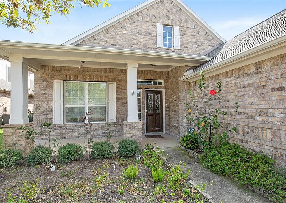 1st image of 29924 Spring Creek Ln