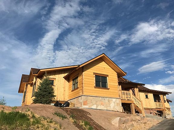 Quiet location that sits on the golf course of Eagle Ranch and near biking and hiking!
