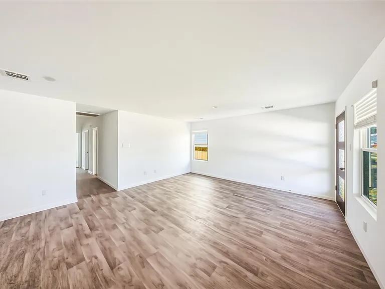 16802 N Marie Village Dr — Photo 9