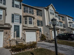 114 Sara Ln, Hanover, PA 17331