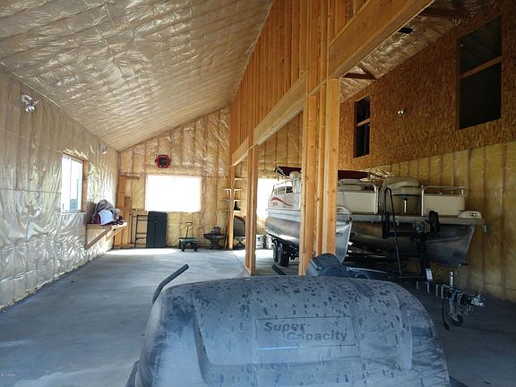 3rd image of 436 Vista Way