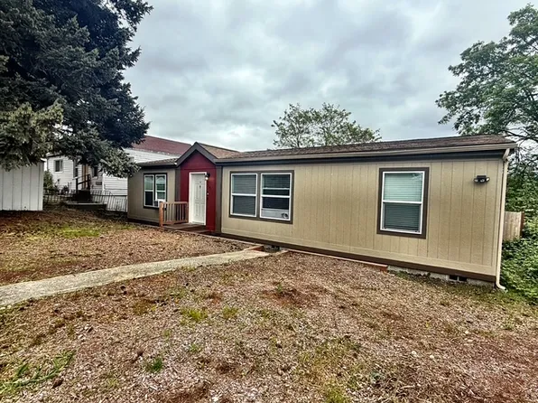 108 N Cambrian Ave, Bremerton, WA 98312