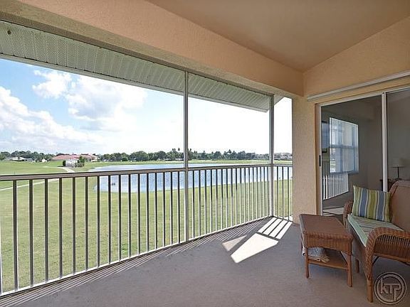 4th image of 26621 Bonita Fairways Blvd Unit 203