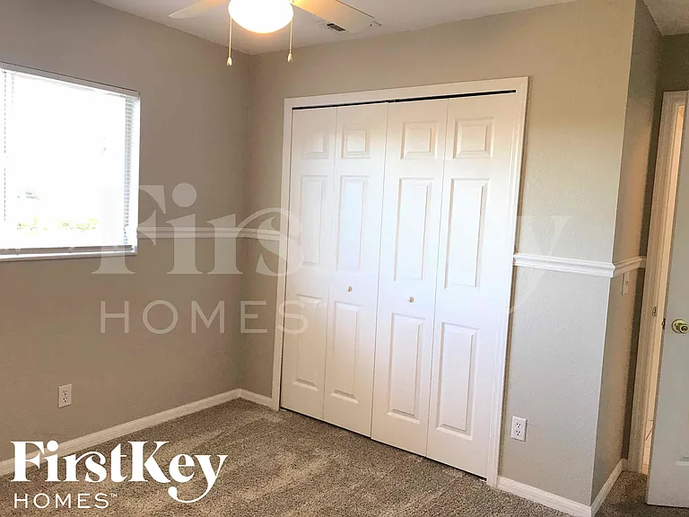 3807 25th St SW — Photo 18