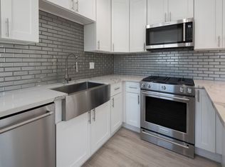 506 S Broadway APT C, Redondo Beach, CA 90277