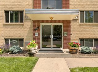 Broadmoor Plaza Apartments, Littleton, CO 80120