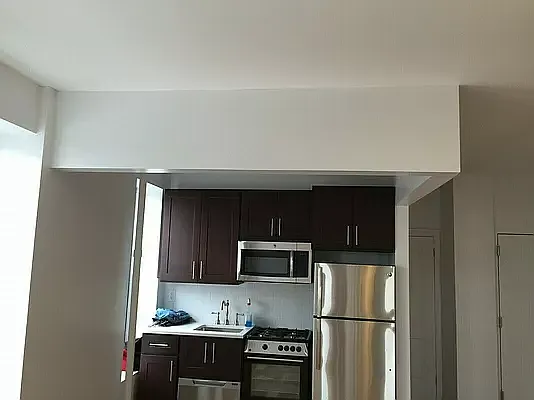 Rented by Avenues Real Estate | media 11