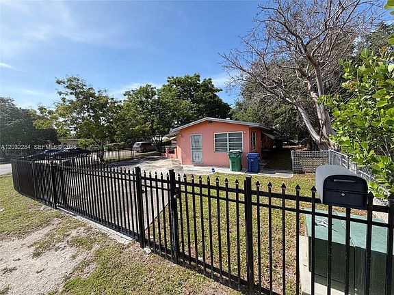 3rd image of 997 NW 116th St