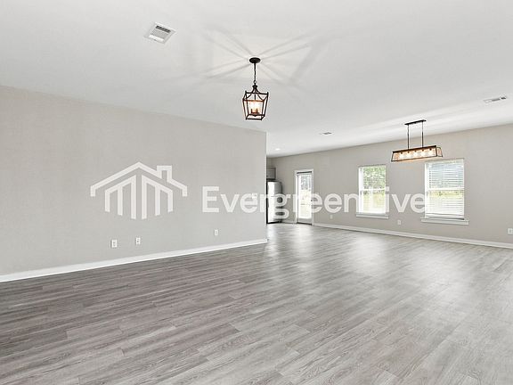 5th image of 11112 Summerchase Loop