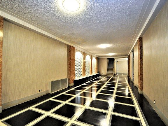 2nd image of 12325 82nd Ave APT 2K