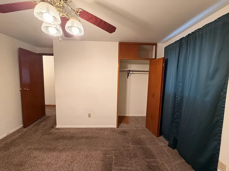 4 Florentine Ct — Photo 13