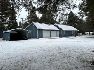 2901 Plum Lake Dr, Sayner, WI 54560