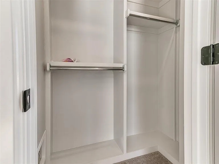 25198 Scarlett St — Photo 19