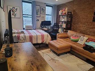 310 East 89th Street