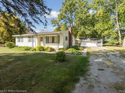 4460 Torrey Rd, Flint, MI, 48507