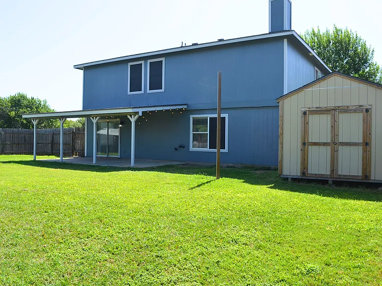4603 Regency Dr — Photo 39
