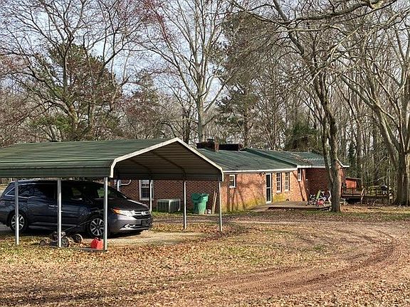 Inside pictures will be coming as soon as house is vacant