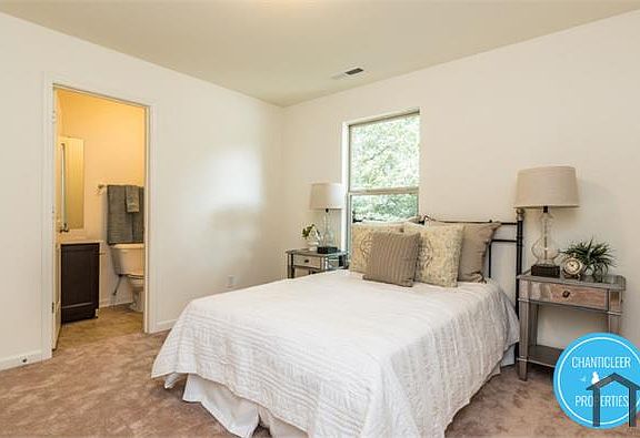 3rd image of 3533 Aldie Ct #1