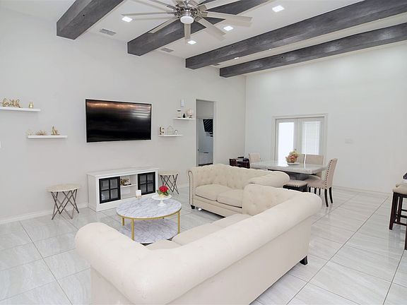 5th image of 1619 Cozumel Dr