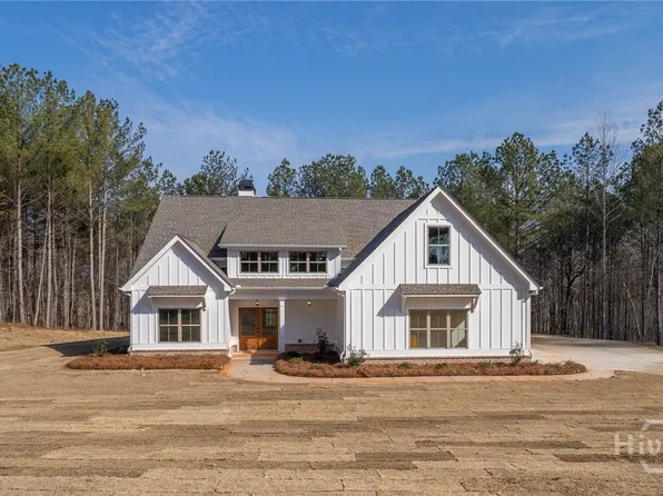 304 Woodfin Way, Social Circle, GA 30025