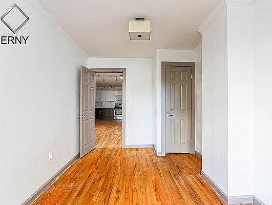 4th image of 70 Clarkson Ave #3C