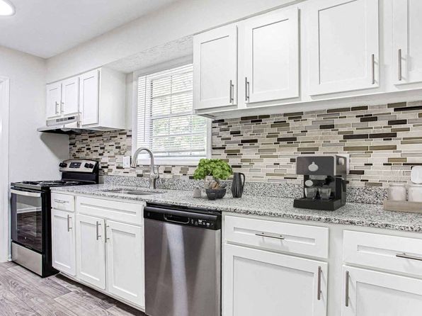2650 Bentley Rd SE #20A