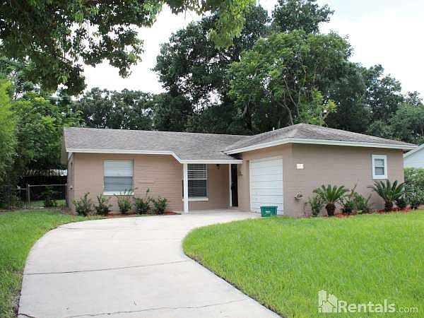 1st image of 416 Longwood Cir