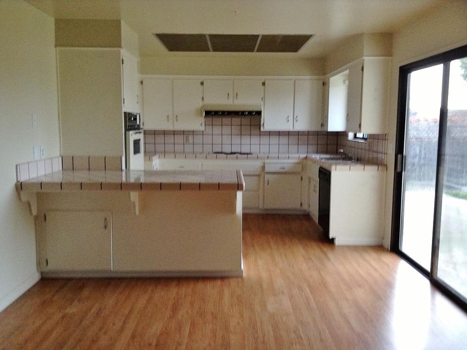 2nd image of 1500 Albright Dr
