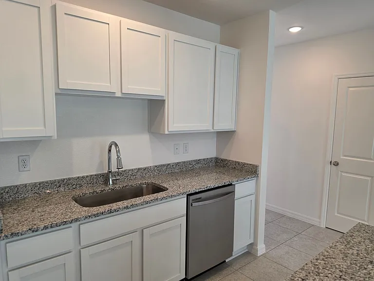 3600 Summit View Way — Photo 20