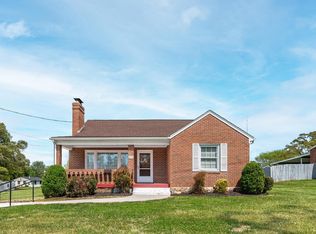 275 Seminole Dr, Madison Heights, VA 24572