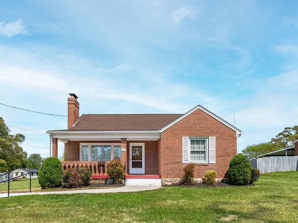 275 Seminole Dr, Madison Heights, VA 24572