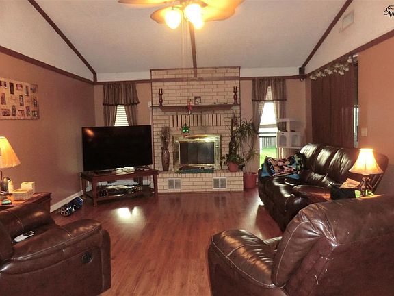 2nd image of 5044 Edgecliff Dr