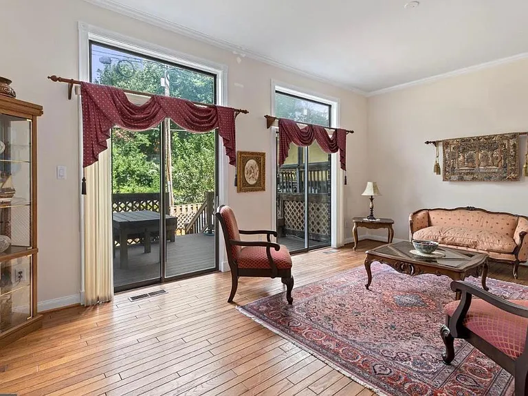 10254 Cherry Walk Ct — Photo 11