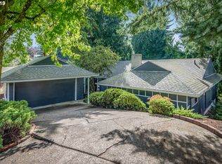 8370 SW Brookridge St, Portland, OR 97225