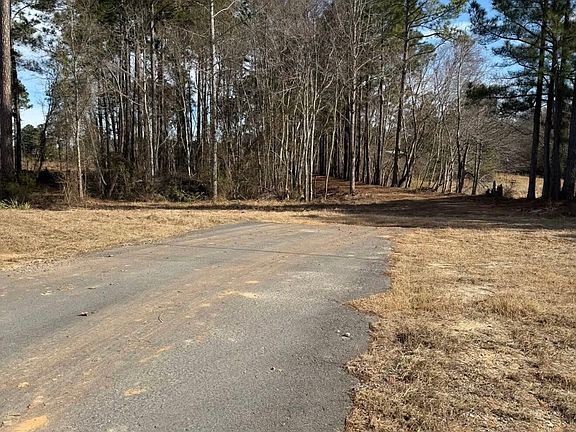 5th image of 2206 Cochran Hwy