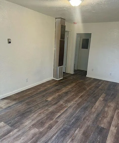 359 Jackson St — Photo 5